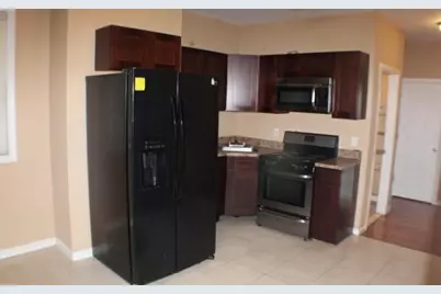 601 17th St #3, Newark, NJ 07103 - Photo 6