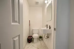 73 Sanford Pl, Jersey City, NJ 07307 - Photo 8