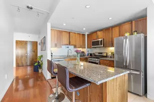20 Newport Pkwy, Jersey City, NJ 07310 - Photo 8