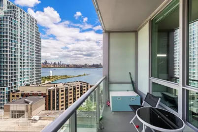 20 Newport Parkway #1812, Jersey City, NJ 07310 - Photo 2