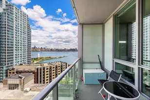 20 Newport Pkwy, Jersey City, NJ 07310 - Photo 2