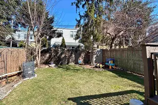 66 Irving St, Jersey City, NJ 07307 - Photo 24