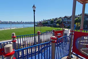 263 Half Moon Ct, West New York, NJ 07093 - Photo 20