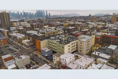 413 51st St, West New York, NJ 07093 - Photo 10