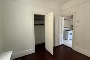 198 Neptune Ave, Jersey City, NJ 07305 - Photo 30