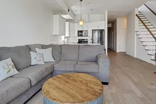 197 Lincoln St, Jersey City, NJ 07307 - Photo 8