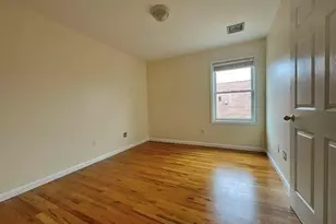 264 Custer Ave, Jersey City, NJ 07305 - Photo 8