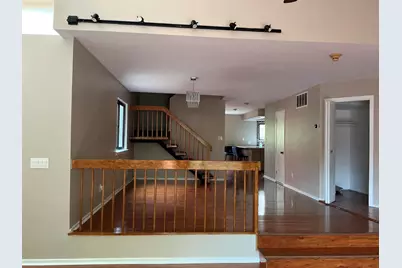 592 Sanderling Ct, Secaucus, NJ 07094 - Photo 6