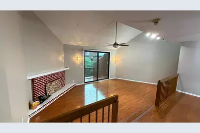 592 Sanderling Ct, Secaucus, NJ 07094 - Photo 2