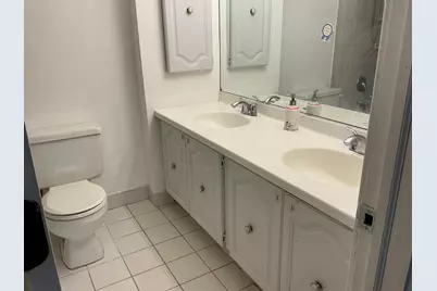592 Sanderling Ct, Secaucus, NJ 07094 - Photo 20