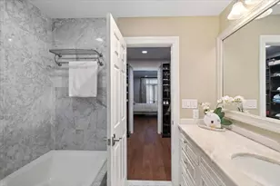 208 Shearwater Ct W, Jersey City, NJ 07305 - Photo 28