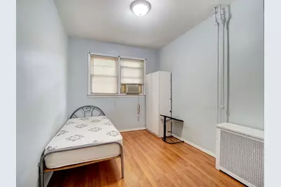 276 Van Wagenen Ave #1, Jersey City, NJ 07306 - Photo 8