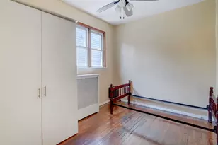 276 Van Wagenen Ave, Jersey City, NJ 07306 - Photo 8