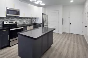 211 Baldwin Ave, Jersey City, NJ 07306 - Photo 20