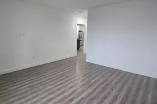 211 Baldwin Ave, Jersey City, NJ 07306 - Photo 18