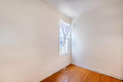 256 Clinton Ave, Jersey City, NJ 07304 - Photo 8