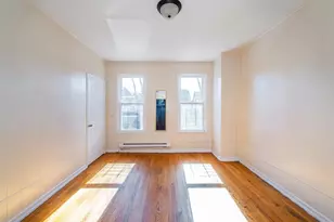 256 Clinton Ave, Jersey City, NJ 07304 - Photo 4