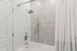 1163 Summit Ave, Jersey City, NJ 07307 - Photo 14