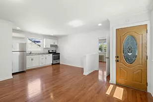 35 Elizabeth St, Jersey City, NJ 07306 - Photo 12