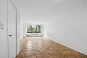 10 Huron Ave, Jersey City, NJ 07306 - Photo 2