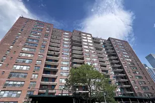 10 Huron Ave, Jersey City, NJ 07306 - Photo 18