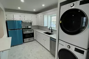 307 New York Ave, Union City, NJ 07087 - Photo 1