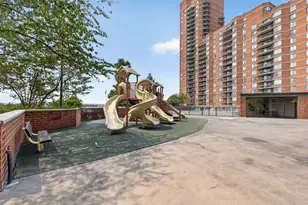 827 Harmon Cove Tower, Secaucus, NJ 07094 - Photo 30