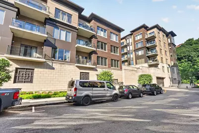 100 Eton Row #302, Weehawken, NJ 07086 - Photo 32