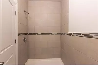 69 Hutton St #1, Jersey City, NJ 07307 - Photo 12