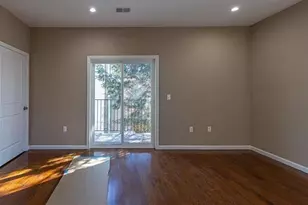 69 Hutton St, Jersey City, NJ 07307 - Photo 4