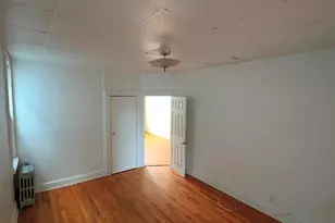 191 Belvedere Ave, Jersey City, NJ 07306 - Photo 4