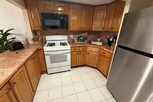 619 38th St, Union City, NJ 07087 - Photo 2