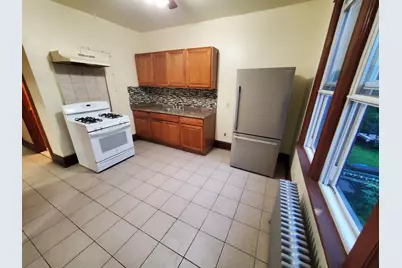 387 Avenue E, Bayonne, NJ 07002 - Photo 22