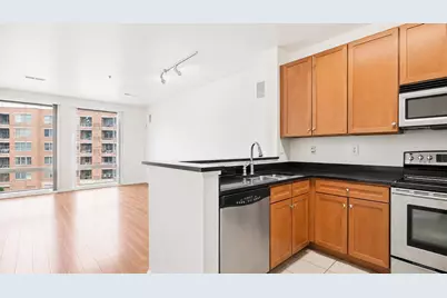 24 Avenue At Port Imperial #316, West New York, NJ 07093 - Photo 2