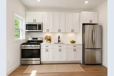 428 56th St #2nd floor, West New York, NJ 07093 - Photo 1