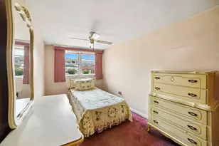 28 Pikeview Terrace, Secaucus, NJ 07094 - Photo 10