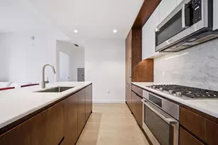 75 Park Ln S, Jersey City, NJ 07310 - Photo 8