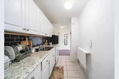 225 St Paul Ave #9B, Jersey City, NJ 07306 - Photo 8