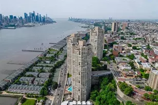 7002 Blvd E, Guttenberg, NJ 07093 - Photo 18