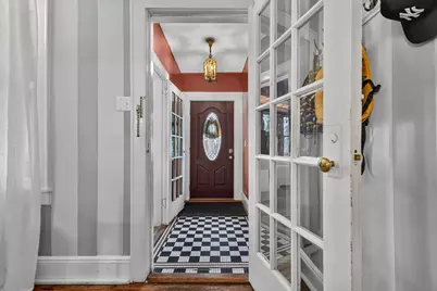 9 Lincoln Parkway, Bayonne, NJ 07002 - Photo 2