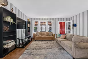 9 Lincoln Pkwy, Bayonne, NJ 07002 - Photo 6