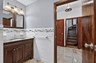 9 Lincoln Pkwy, Bayonne, NJ 07002 - Photo 30