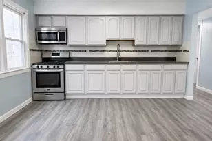 97 Country Village Rd, Jersey City, NJ 07305 - Photo 4