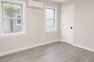 97 Country Village Rd, Jersey City, NJ 07305 - Photo 8