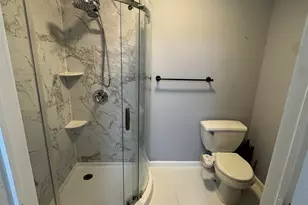 533 Martin Luther King Jr Dr, Jersey City, NJ 07304 - Photo 12