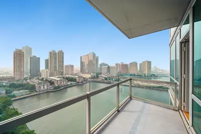 2 2nd St #2101, Jersey City, NJ 07302 - Photo 4