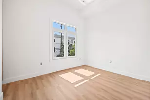 291 New York Ave, Jersey City, NJ 07307 - Photo 6