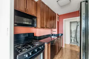 225 St Pauls Ave, Jersey City, NJ 07306 - Photo 4