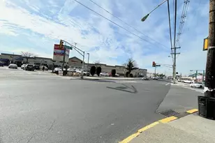 289 Seaview Ave, Jersey City, NJ 07305 - Photo 22