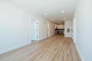 67 Dr Martin L King Blvd, Newark, NJ 07104 - Photo 32